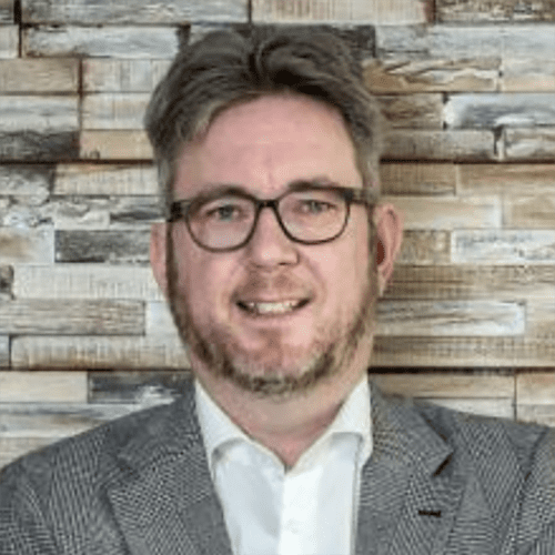 Peter Thuis